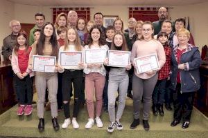 Cinco alumnas de Puçol consiguen el premio extraordinario al rendimiento académico