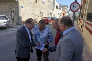 El Ayuntamiento de Orihuela llevará a cabo la reurbanización del barrio de Casas Baratas mediante una subvención de la Diputación de Alicante