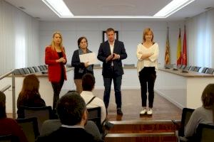 El Ayuntamiento de Xàtiva recibe a los primeros beneficiarios del Programa de Políticas Inclusivas 2020