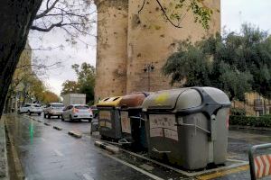 Desinfecten els carrers de València davant la propagació del coronavirus