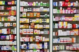 Sanitat facilitarà l'adquisició de medicaments per a malalts crònics