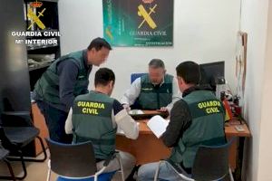 La Guardia Civil detiene a una persona que emitía certificados falsos de cursos de formación