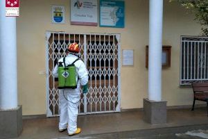 El Consorci Provincial de Bombers es trasllada a Toga per a desinfectar el nucli urbà després del seu primer cas per coronavirus