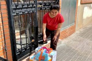 Redmadre Valencia reparte productos infantiles de primera necesidad a diez madres y a sus bebés