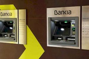 Els clients de Bankia poden traure diners sense cost en els caixers de qualsevol entitat financera d'Espanya