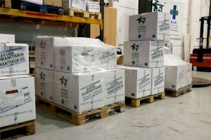 La ONG Farmamundi suministra nueve toneladas de EPI a Cruz Roja y otros organismos españoles