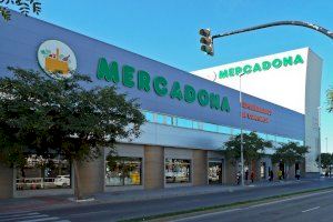 Els supermercats de València podran obrir en Divendres Sant i Dilluns de Pasqua