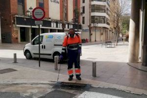 Alzira neteja i desinfecta 3.043 albellons en el casc urbà