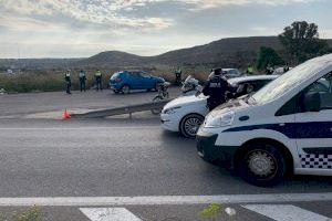 La Policía Local cierra los parques Caninos de Alicante para hacer frente al COVID