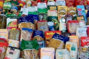 El Ayuntamiento de Aspe colabora con las ONG´S en la recogida de alimentos para los más necesitados