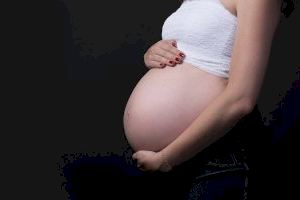 La crisi del coronavirus arriba als paritoris: Les embarassades viuran el part en soledat