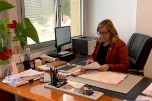 La alcaldesa de Benicàssim seguirá  manteniendo el contacto con los vecinos de forma telemática