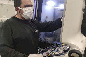 Una empresa valenciana produce las piezas necesarias para la fabricación de 200 respiradores