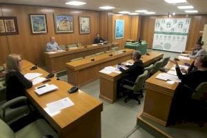 El Ayuntamiento de Petrer reducirá la tasa de mesas y sillas de terrazas del sector hostelero