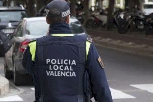 Detenido un hombre por agredir a su madre y a su hermano con un cuchillo en Valencia