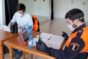 Protección Civil reparte casa por casa 4.000 mascarillas adquiridas por el Ayuntamiento de El Poble Nou de Benitatxell
