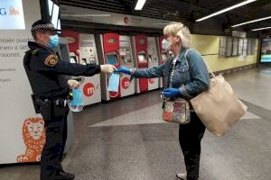 Se nota la "vuelta a la normalidad" laboral en el metro de Valencia