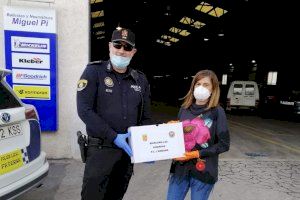 La A.E. L'Andana entrega a las empresas las mascarillas cedidas desde el Ayuntamiento de Paterna