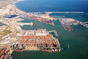 El Puerto de Valencia incrementa sus exportaciones casi un 3% en plena crisis del coronavirus