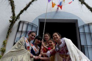 67 personas colaboran con sus fotos en el vídeo Popular de les “Festes de Sant Vicent” de La Nucía