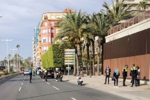 Sanciones en Alicante por pasear al perro con amigos, salir a correr o a navegar