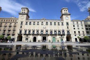El Ayuntamiento de Alicante garantiza la prestación del Servicio de Ayuda a Domicilio hasta la formalización del nuevo contrato
