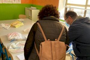 Més 550 escolars de Llíria reben la beca menjador
