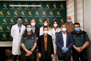 El Hospital de Torrevieja realiza test a la Guardia Civil de la ciudad