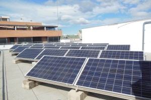València inicia els treballs per eliminar les barreres normatives al desenvolupament de l’energia fotovoltaica
