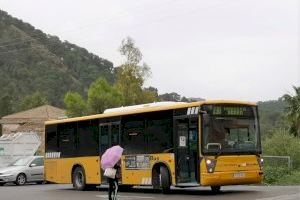 Serra duplica las ayudas al transporte para los jóvenes