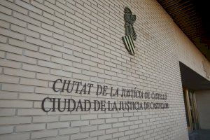 Seis años de prisión para dos hombres que intentaron matar a otro a cuchilladas en Benicarló
