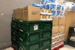 Massamagrell compra alimentos no perecederos para completar las donaciones ciudadanas a la campaña de recogida de Cáritas