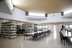 La biblioteca municipal de Godella reabre sus puertas