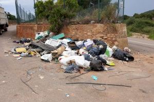 La SAG de Sagunto adelanta el servicio extraordinario de recogida de basuras estival y contrata a 24 personas de refuerzo por el aumento incontrolado de residuos en algunas zonas del municipio
