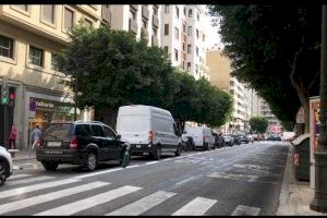 El caos se apodera de la calle Colón de Valencia