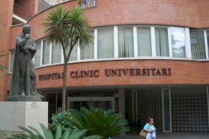 El Clínico de Valencia, primer centro europeo en implantar un nuevo estimulador medular en pacientes con dolor crónico
