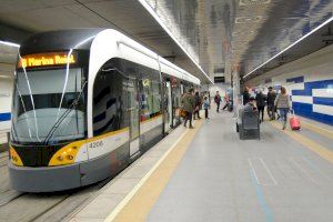 Metrovalencia no recupera su servicio nocturno pese a la relajación de las restricciones