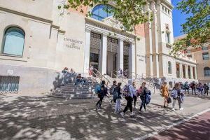 La Universitat de València, primera valenciana i cinquena d’Espanya al rànquing CWUR, sobre qualitat en educació i rendiment en recerca