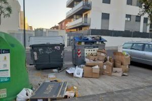 El veïnat de Mas del Rosari  reclama més neteja al barri