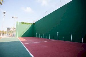 El Poliesportiu Municipal obri la seua instal·lació i ja es pot jugar a frontennis, pàdel i tennis en modalitat de dobles
