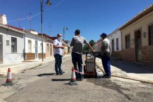El Ayuntamiento inicia las obras de remodelación de aceras en el barrio de la Magdalena