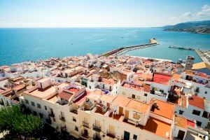 El Ayuntamiento de Peñíscola ultima con el sector turístico 30 medidas de impulso para esta atípica temporada