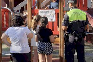 La Policía Local refuerza con carteles la apertura de los parques y juegos infantiles en Alicante