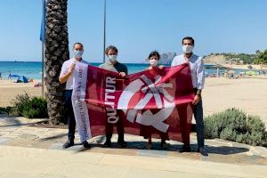 El secretari autonòmic de Turisme fa lliurament de les banderes Qualitur a les platges de Teulada Moraira