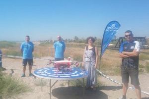 Almenara posa en marxa el dron que controlarà l'aforament de la platja Casablanca