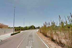 Un accidente de tráfico múltiple se salda con un motorista herido en la Pobla de Vallbona