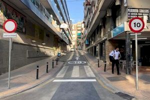 Movilidad cambia el sentido del tráfico en parte de la calle Mercado para mejorar el acceso al barrio de El Campo