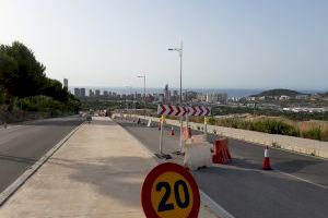 El PSOE pide a la Diputación y al ayuntamiento acelerar los trabajos de reparación de la carretera CV-767