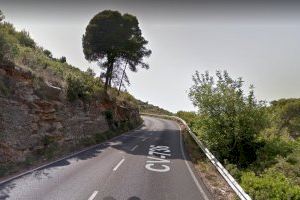 Ferit un ciclista després de xocar contra un cotxe en la carretera que uneix Xàbia i Dénia