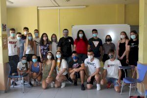 Alrededor de 20 jóvenes inician el curso de Monitor de tiempo libre en Burriana